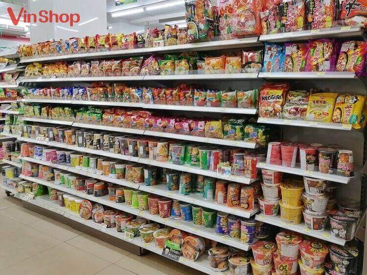 cách trưng bày mỹ phẩm trong tạp hóa - Hình 3