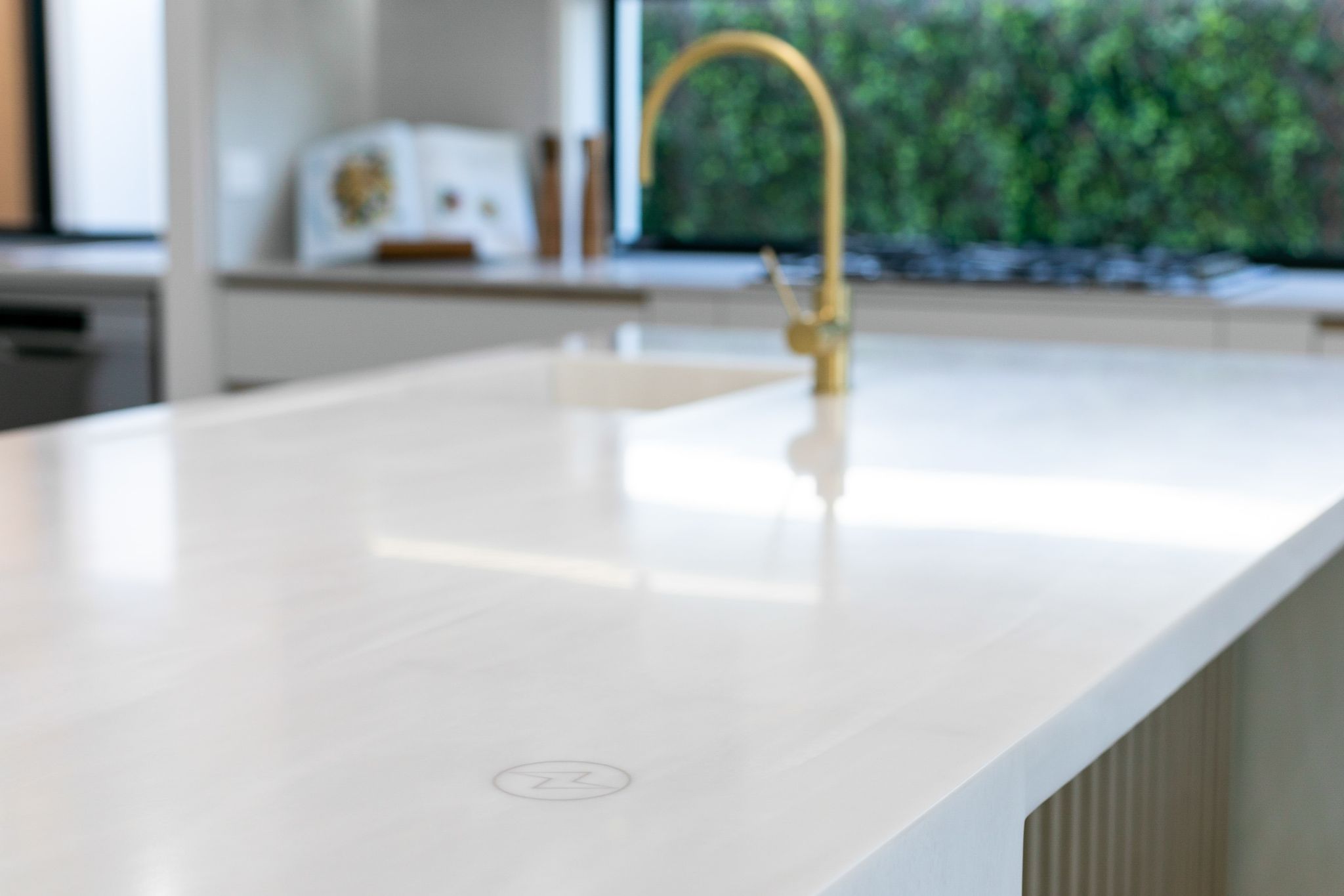 đá solid surface - Hình 3