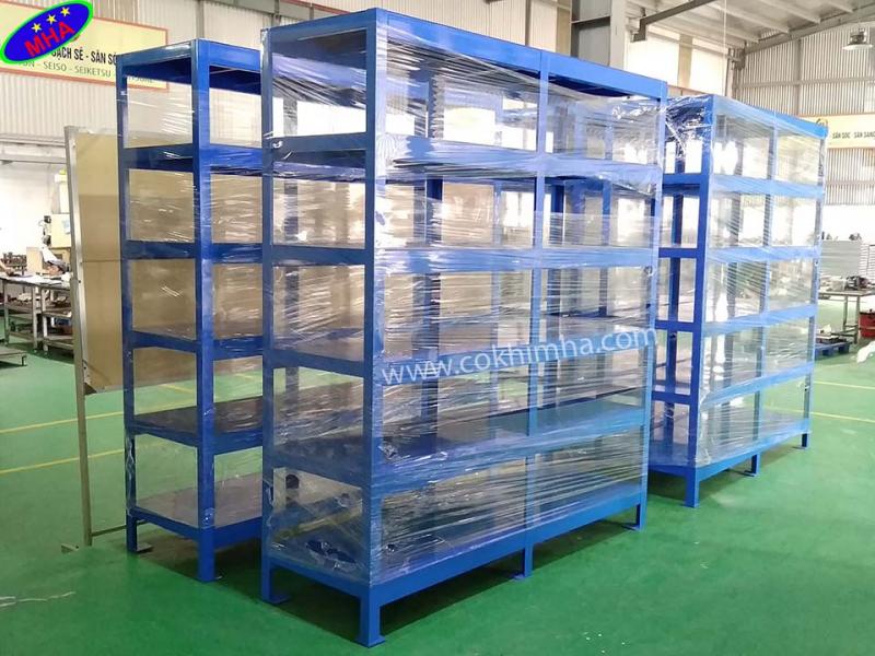kệ chứa hàng nặng - Hình 2
