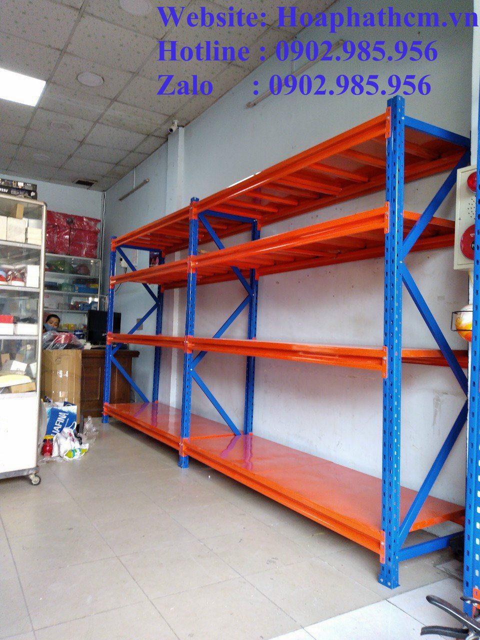 kệ sắt cửa hàng - Hình 3
