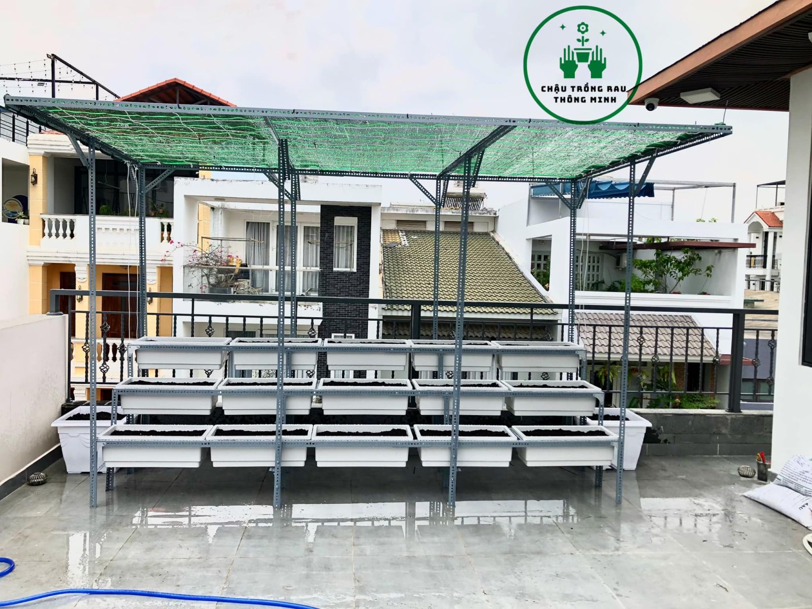 kệ sắt sân vườn - Hình 4