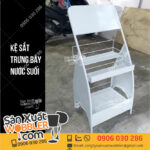 kệ sắt trưng bày đồ uống