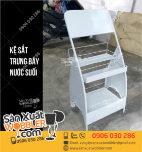 kệ sắt trưng bày đồ uống