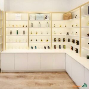 kệ trưng bày showroom