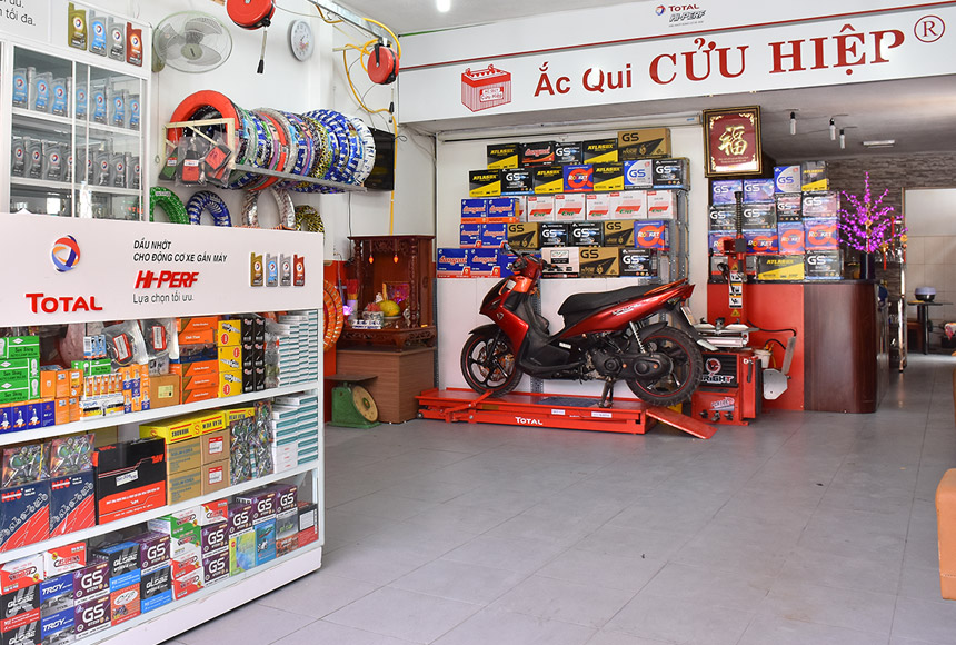 mở cửa hàng tạp hóa kết hợp sửa xe - Hình 1