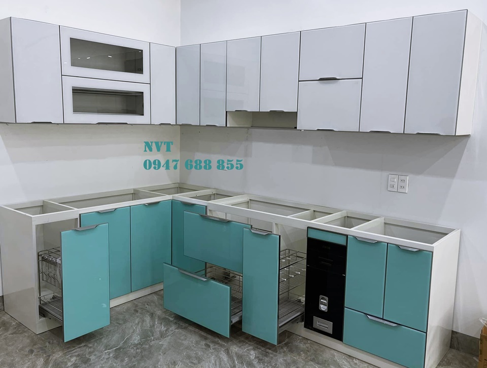 tủ bếp nhôm kính - Hình 3