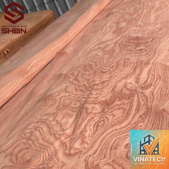veneer xoan đào
