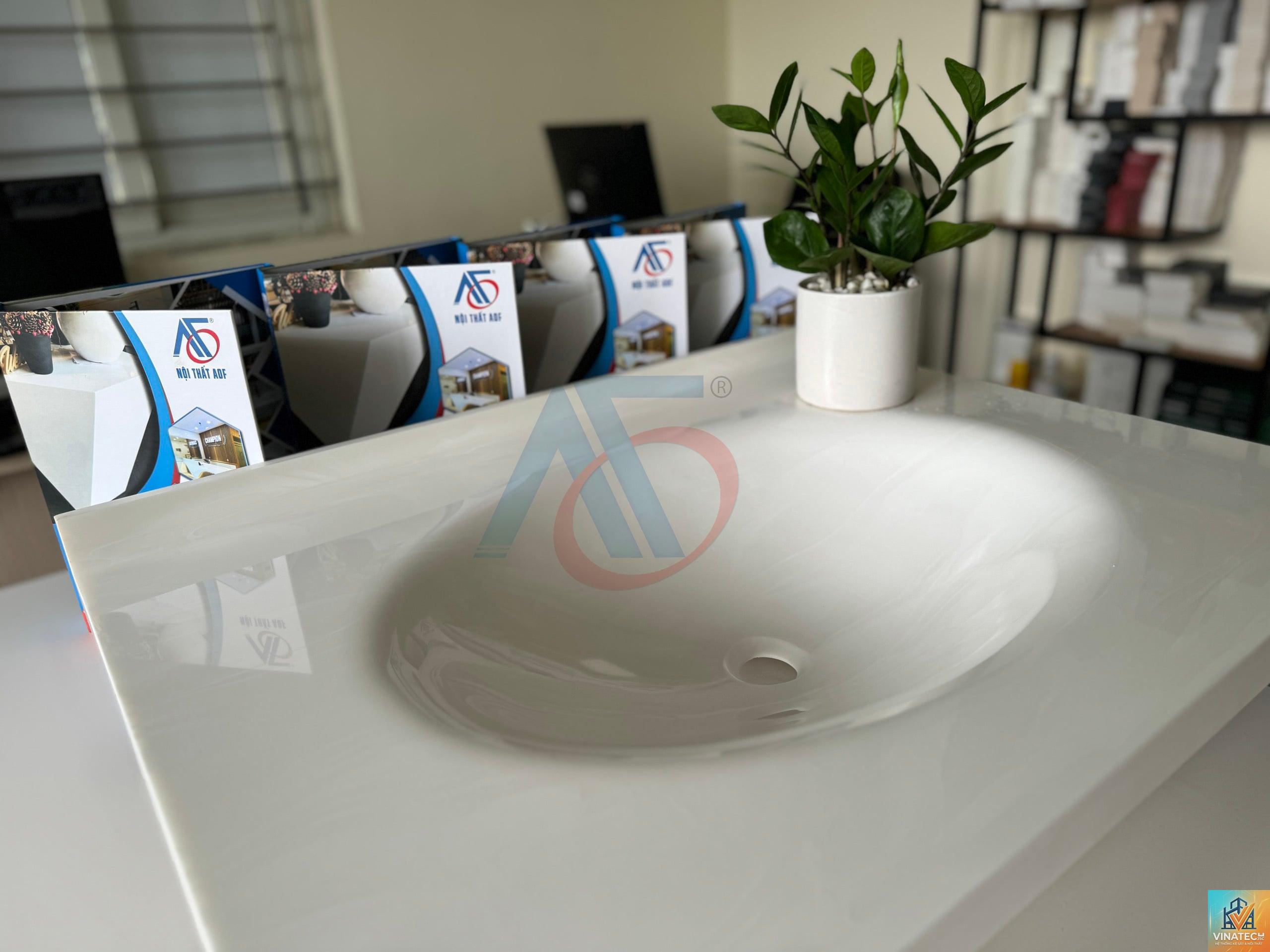 đá marble vs solid surface - Image 4