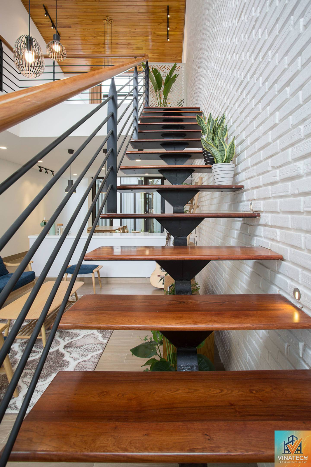 floating staircase là gì - Hình 2