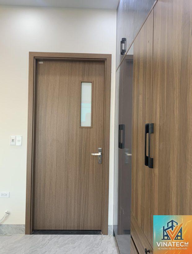 gỗ nhựa composite vs plywood