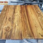 Gỗ Teak vs Gỗ Thông: So Sánh Chi Tiết, Ưu Nhược Điểm Và Cách Chọn Loại Gỗ Phù Hợp gỗ teak vs gỗ thông