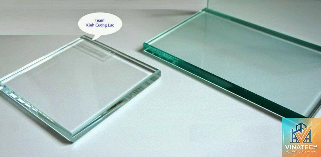 kính thường vs kính cường lực
